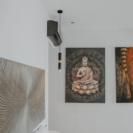 Hotel Black Amber Boutique *