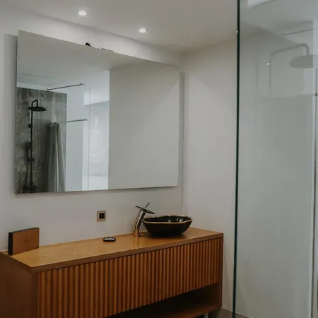 Black Amber Boutique *