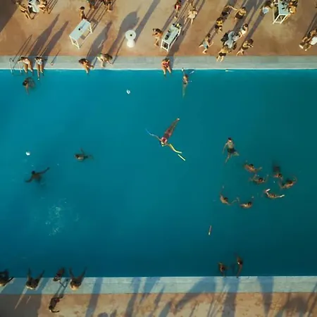 Hotel Black Amber Boutique *