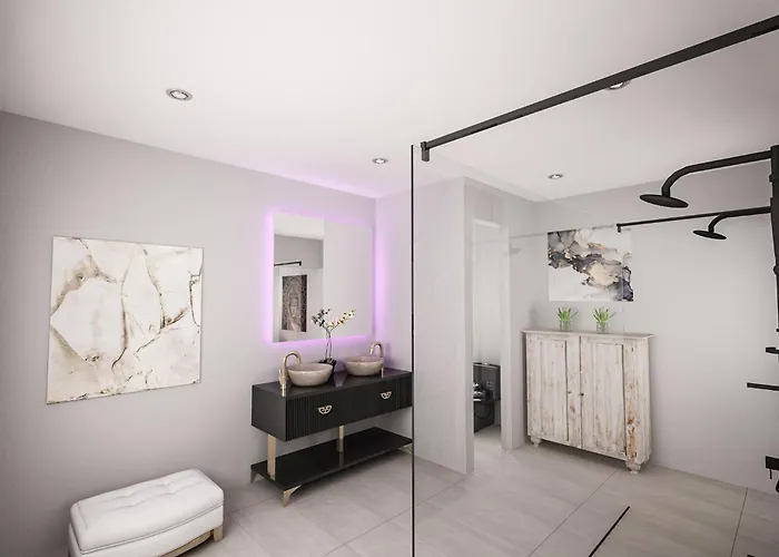 Black Amber Boutique