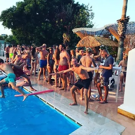 Black Amber Boutique Lambi (Kos)