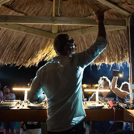 Black Amber Boutique