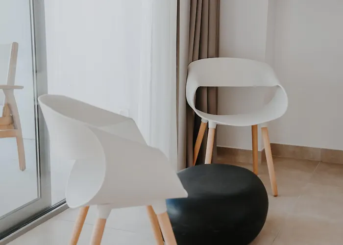 Black Amber Boutique