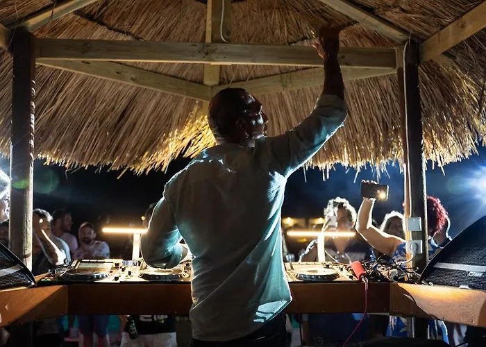 Black Amber Boutique