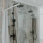 Black Amber Boutique Hotel *