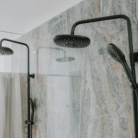 Hotel Black Amber Boutique *