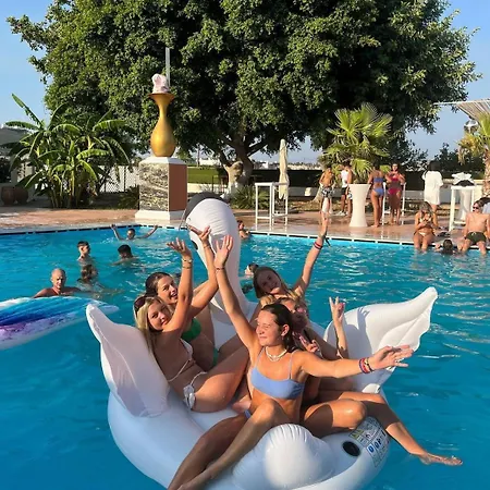 Black Amber Boutique Lambi (Kos)