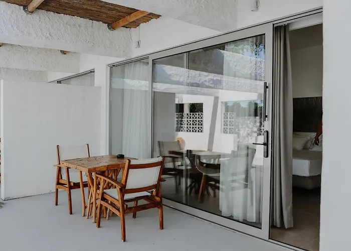 Black Amber Boutique لامبي