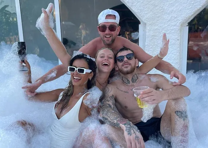 Black Amber Boutique *