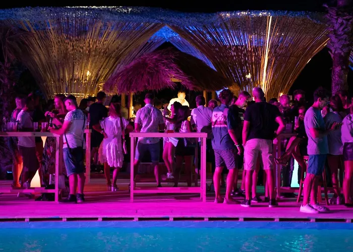 Black Amber Boutique لامبي